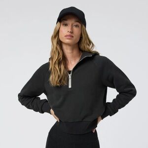 Vuori Black Restore Half Zip, M